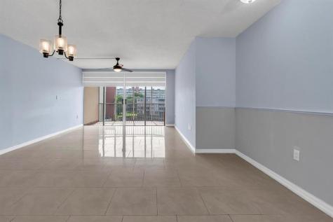 1690 NE 191st Street Miami FL 33179