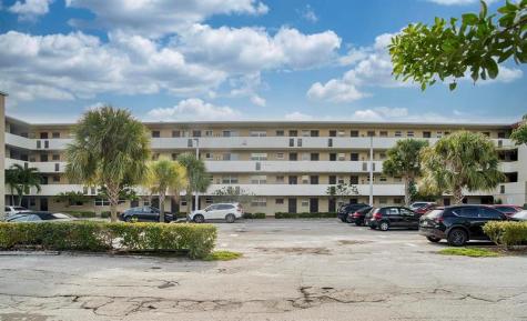 1690 NE 191st Street Miami FL 33179