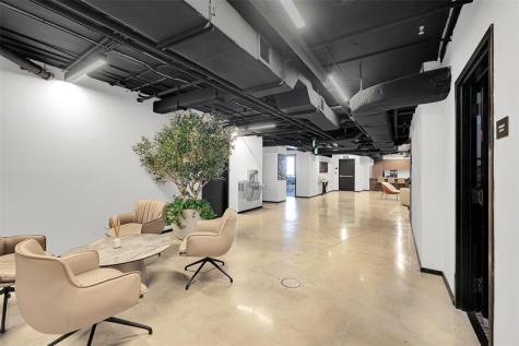 398 NE 5th Street Miami FL 33132