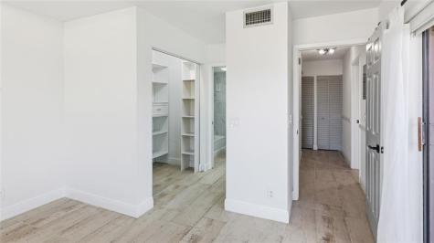 23048 Oxford Place Boca Raton FL 33433