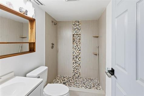 23048 Oxford Place Boca Raton FL 33433