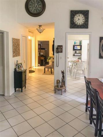 5614 Hammock Lane Lauderhill FL 33319