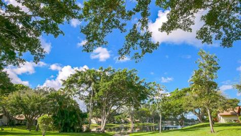 5614 Hammock Lane Lauderhill FL 33319