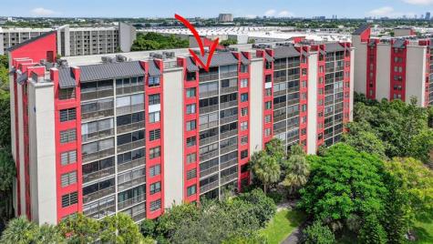 2202 S Cypress Bend Drive Pompano Beach FL 33069