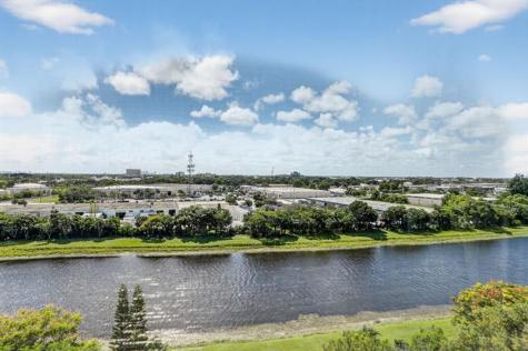 2202 S Cypress Bend Drive Pompano Beach FL 33069