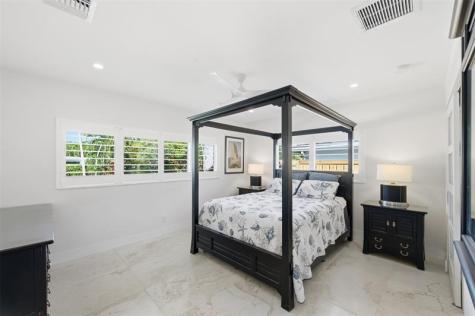 1706 NE 28th Drive Wilton Manors FL 33334