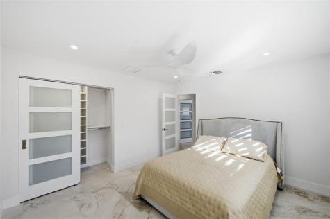 1706 NE 28th Drive Wilton Manors FL 33334
