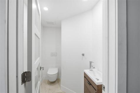 1706 NE 28th Drive Wilton Manors FL 33334
