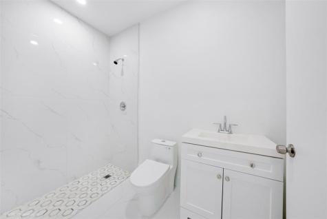 1240 NW 172nd Street Miami FL 33169