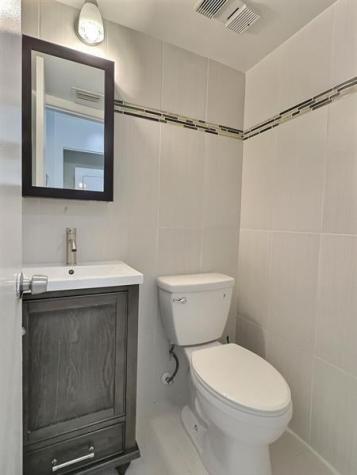 2652 Riverside Drive Coral Springs FL 33065