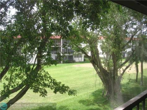 8940 S Hollybrook Bl Pembroke Pines FL 33025