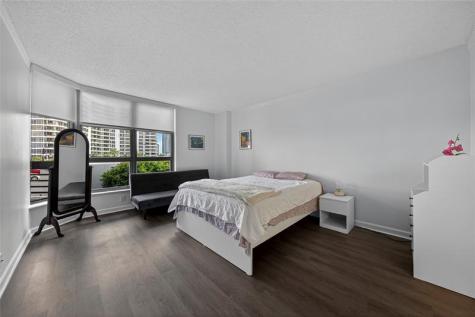 3530 Mystic Pointe Drive Aventura FL 33180