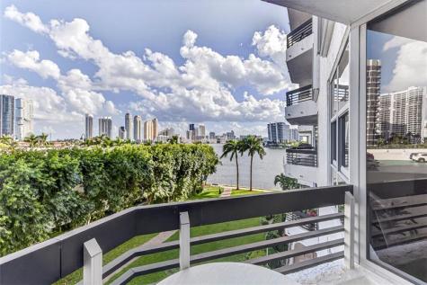 3530 Mystic Pointe Drive Aventura FL 33180