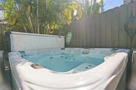 228 NE 16th Terrace Fort Lauderdale FL 33301