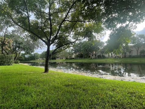 5780 NW 120th Avenue Coral Springs FL 33076