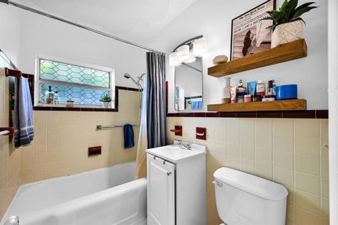 2204 NW 3rd Avenue Wilton Manors FL 33311