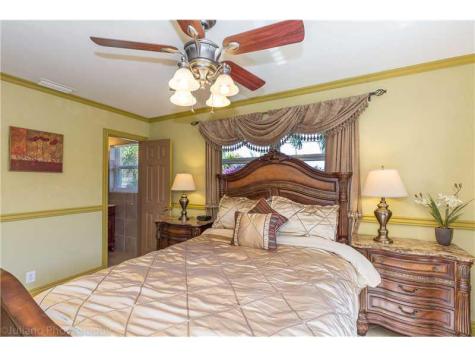 160 SE 12th Street Pompano Beach FL 33060