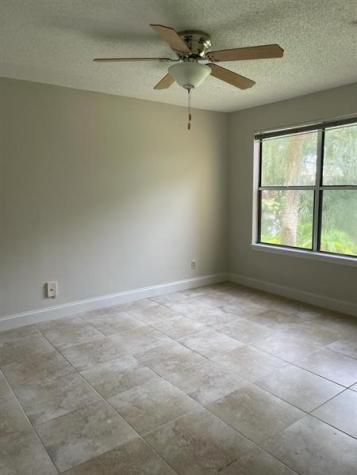 2305 N Congress Avenue Boynton Beach FL 33426