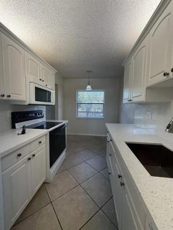 9954 Nob Hill Court Fort Lauderdale FL 33351