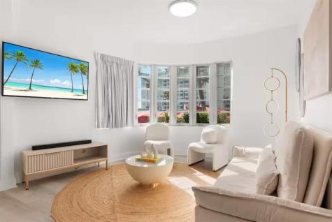 530 Ocean Drive Miami Beach FL 33139