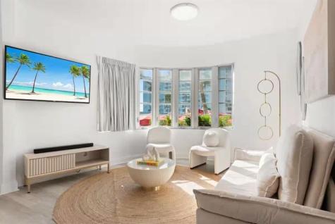 530 Ocean Drive Miami Beach FL 33139