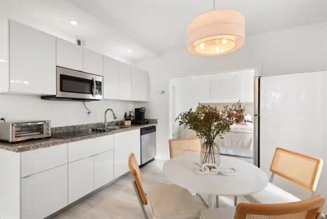 530 Ocean Drive Miami Beach FL 33139