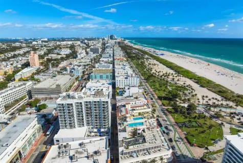 530 Ocean Drive Miami Beach FL 33139
