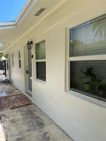1325 NE 5th Terrace Fort Lauderdale FL 33304