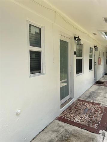 1325 NE 5th Terrace Fort Lauderdale FL 33304