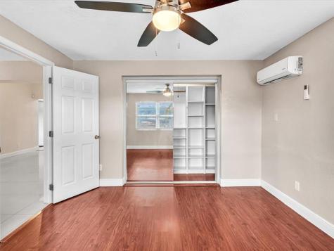 6831 NW 81st Place Tamarac FL 33321