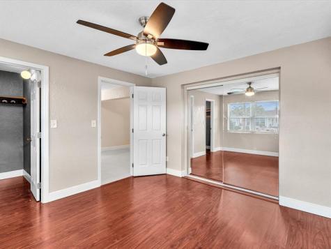 6831 NW 81st Place Tamarac FL 33321