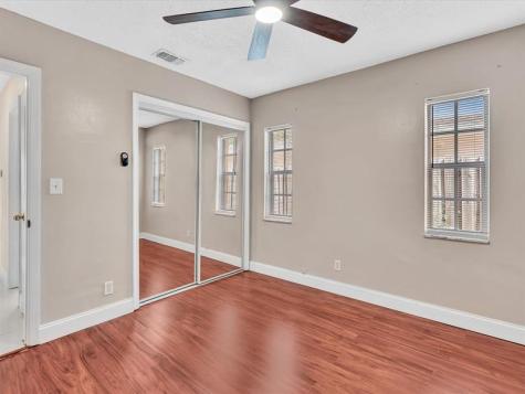 6831 NW 81st Place Tamarac FL 33321