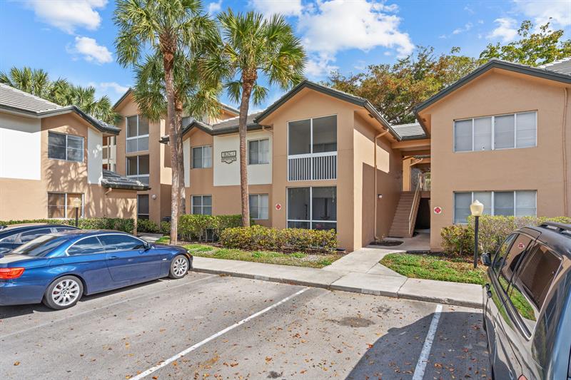 9977 Westview Drive Coral Springs FL 33076