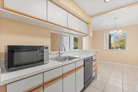 9977 Westview Drive Coral Springs FL 33076