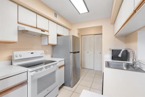 9977 Westview Drive Coral Springs FL 33076