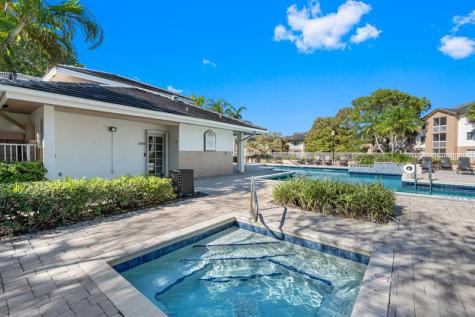 9977 Westview Drive Coral Springs FL 33076