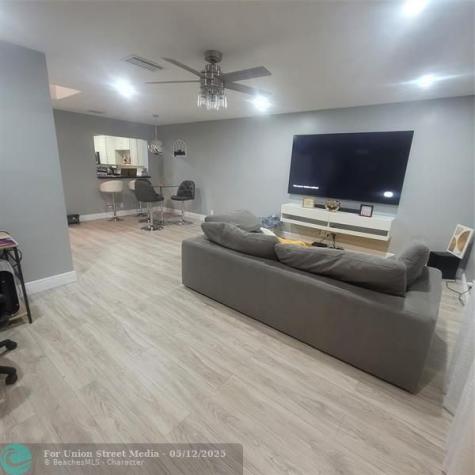 9210 NW 14th Street Hollywood FL 33024