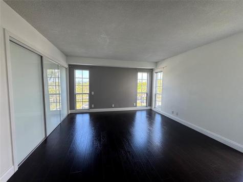 3150 N Palm Aire Pompano Beach FL 33069