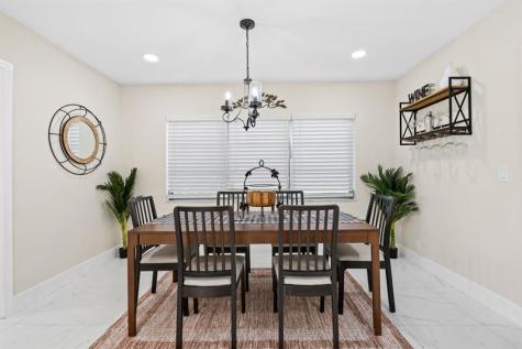 1724 NW 36th Court Oakland Park FL 33309