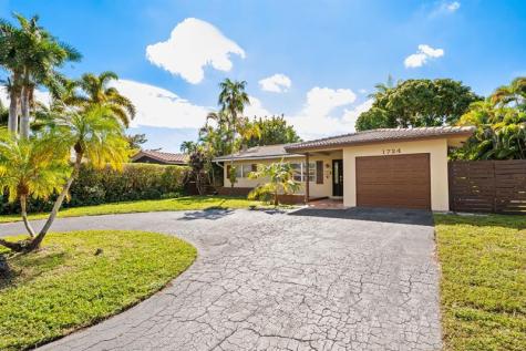 1724 NW 36th Court Oakland Park FL 33309