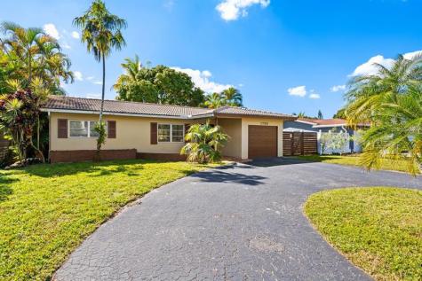 1724 NW 36th Court Oakland Park FL 33309