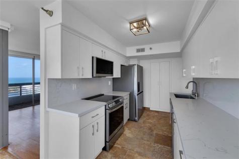 3500 Mystic Pointe Drive Aventura FL 33180