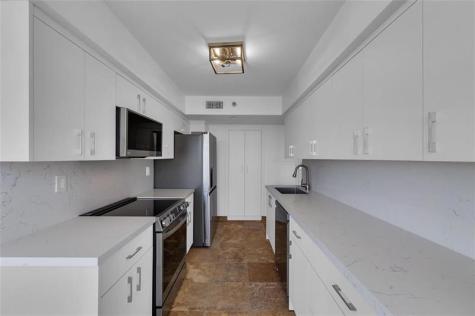 3500 Mystic Pointe Drive Aventura FL 33180