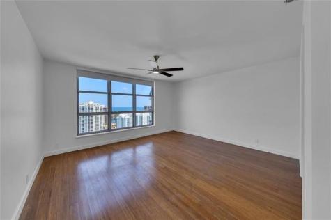 3500 Mystic Pointe Drive Aventura FL 33180
