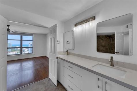 3500 Mystic Pointe Drive Aventura FL 33180