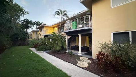 1911 NE 28th Court Lighthouse Point FL 33064