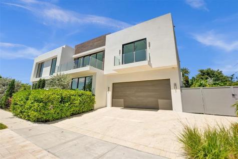 1111 SE 9th Avenue Fort Lauderdale FL 33316