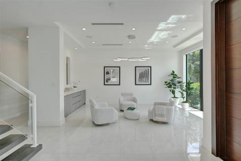 1111 SE 9th Avenue Fort Lauderdale FL 33316