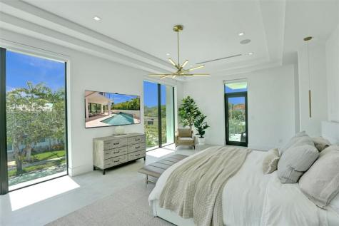 1111 SE 9th Avenue Fort Lauderdale FL 33316