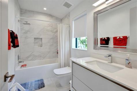 1111 SE 9th Avenue Fort Lauderdale FL 33316
